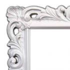Зеркало настенное в деревянной раме с полиуретановым покрытием белого или черного цвета Cipi Royale (CP601/R)