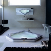 Гидромассажная ванна Jacuzzi Aura Corner 140 встроенная без смесителя (отделка Белый каррарский мрамор)